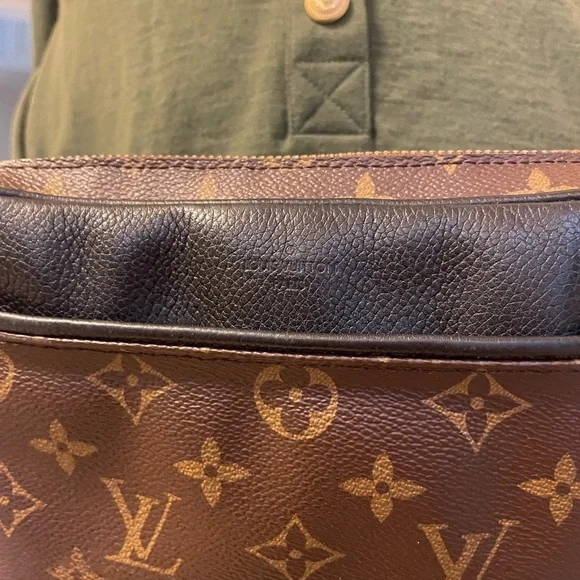 Louis Vuitton uniform waist belt bag bumbag monogram black leather large unisex - Picture 4 of 16